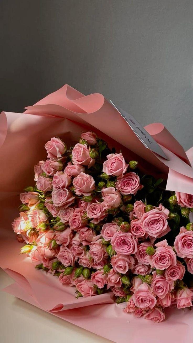 CoreDuneRoot workshop space where corporate flower arrangements are designed and prepared for business delivery